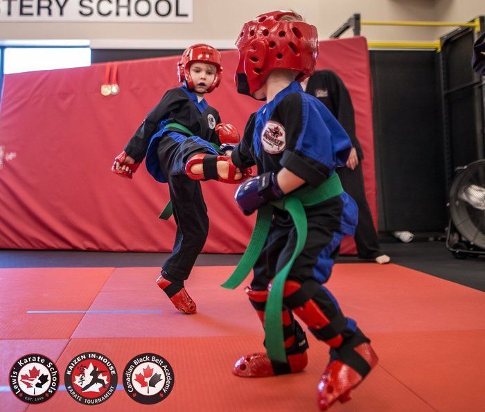 <center>LITTLE NINJA CLASSES ARE A LOT OF FUN<center>
